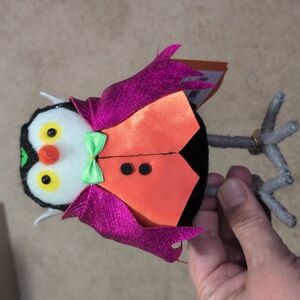 Feathery Friends Charmer 2025